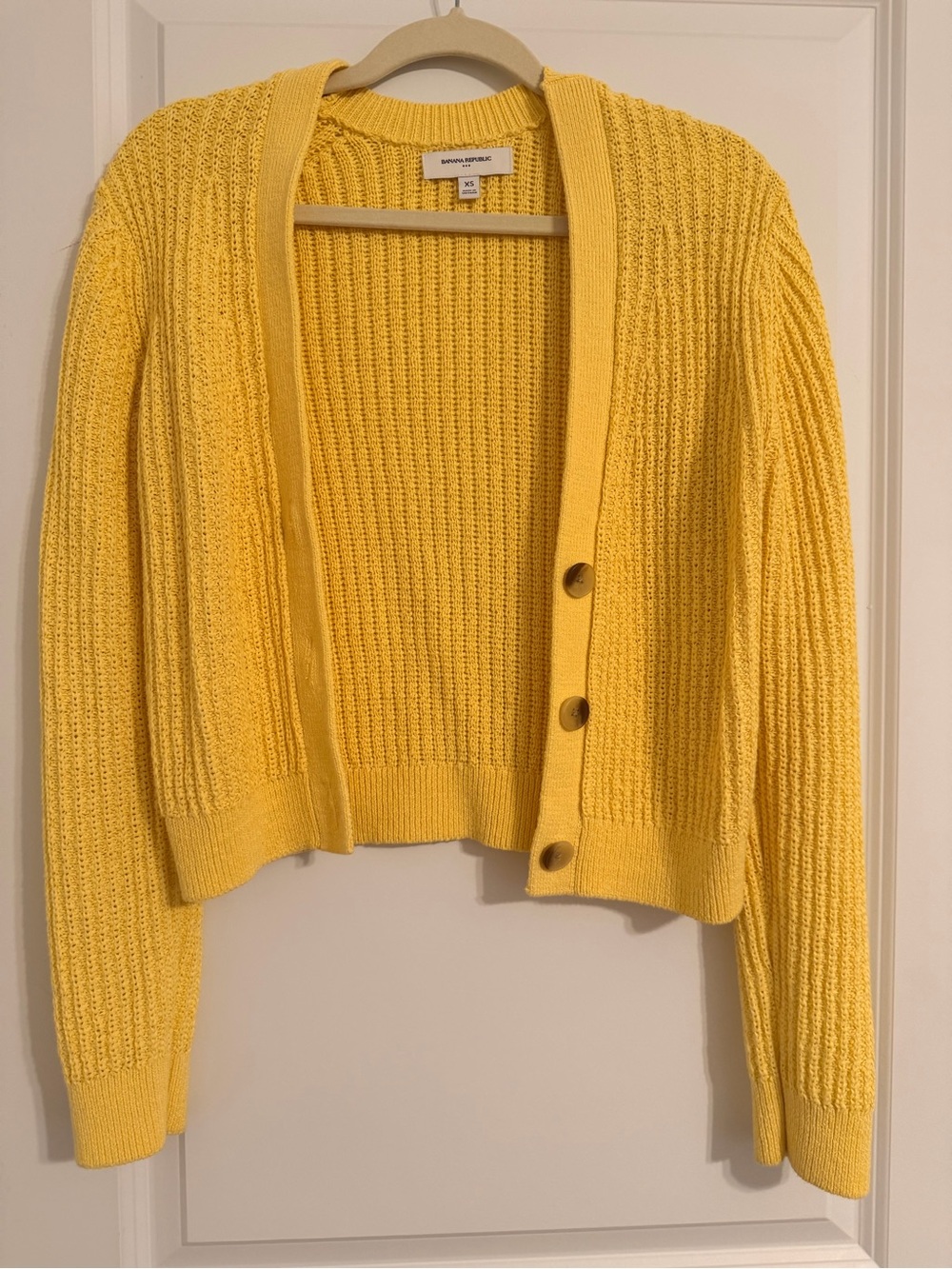 Banana Republic Yellow Chunky Knit Cardigan XS Soft Button Front Sweater